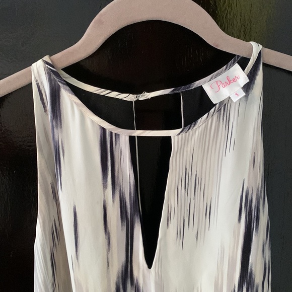 Parker Size Small white and black patterned shift dress - Picture 2 of 6